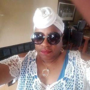 Meet your Posher, Sherrie